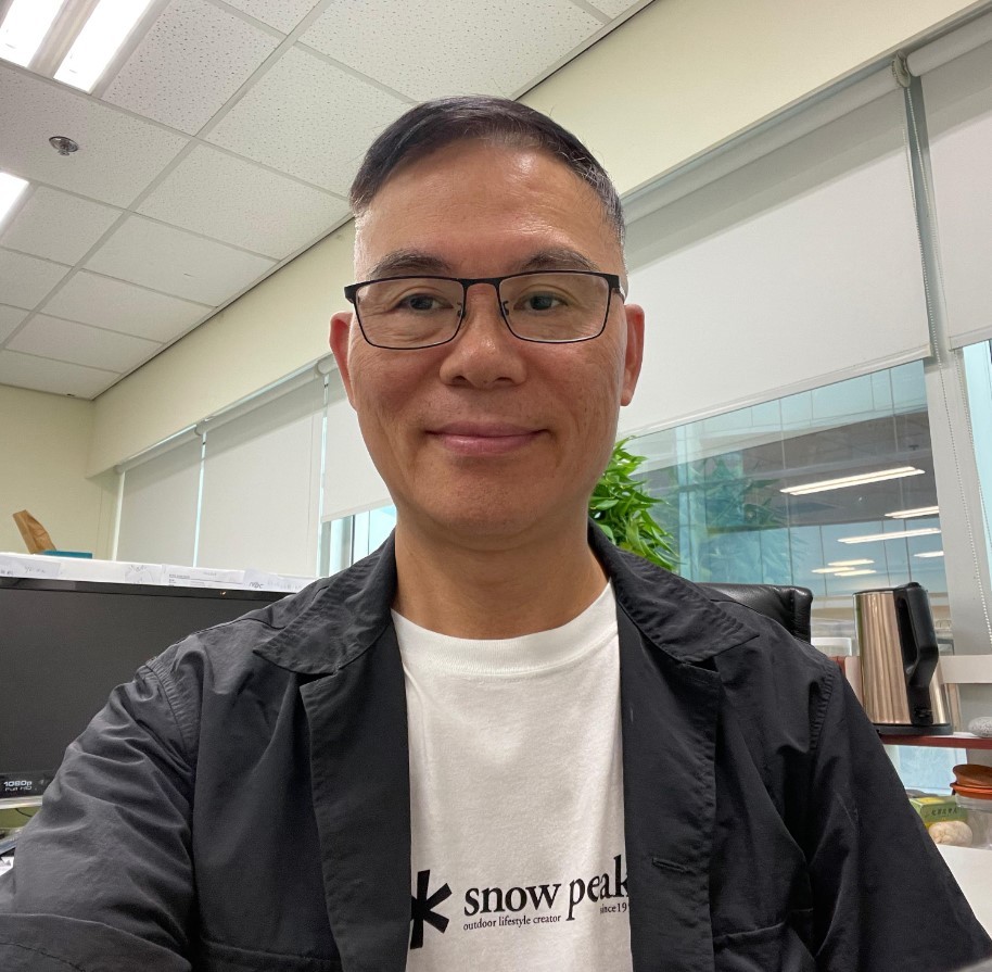 https://d26ql2nsjs5ylm.cloudfront.net/files/68bfd32a5a0de30002e6bc04/Stephen.jpeg
